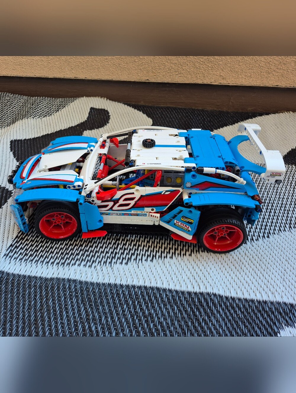 Lego Technic Rally Car - Picture 4 of 9